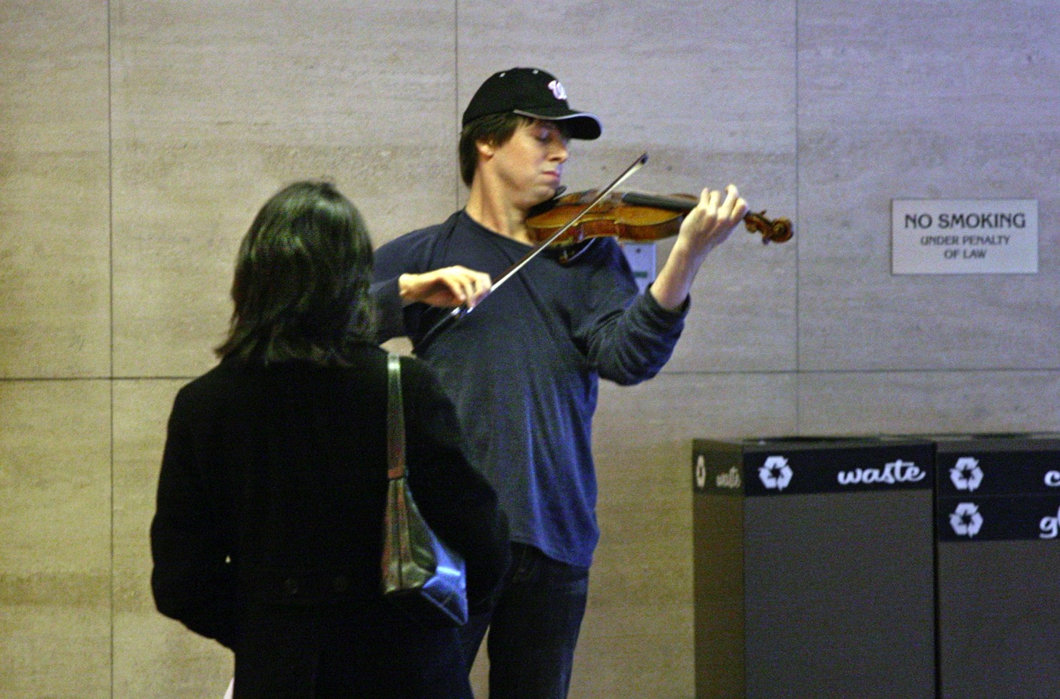 Joshua Bell: un “esperimento sociale” | romolo capuanoromolo capuano